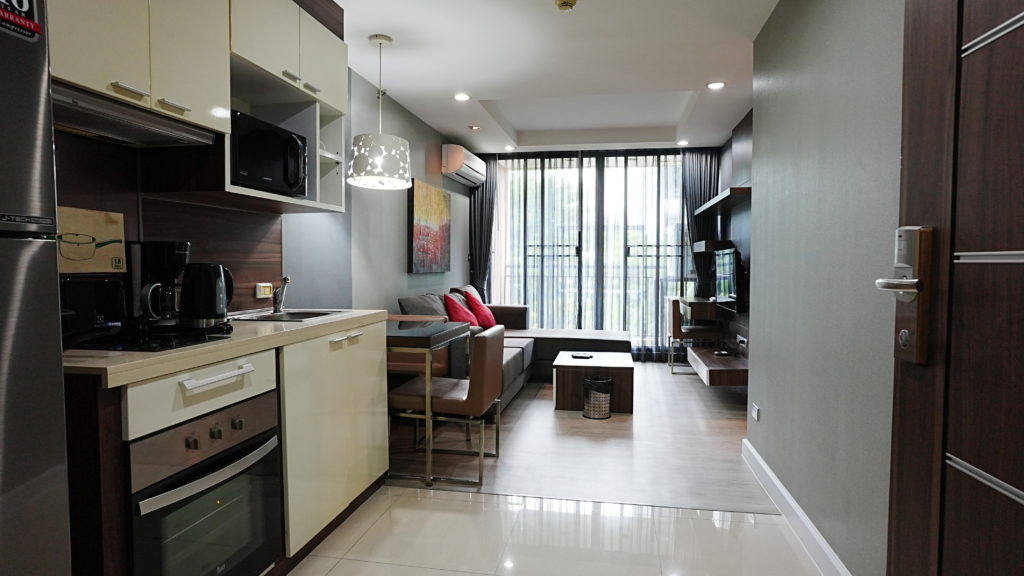 バンコク郊外の一軒家ってどんな感じ？