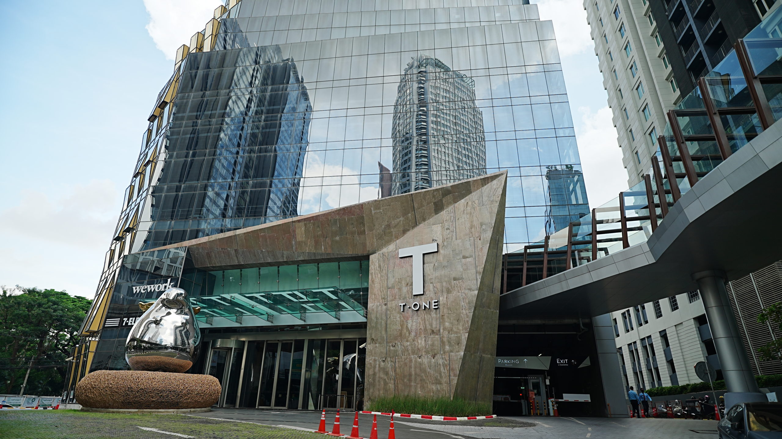 タイコンドミニアム100万円